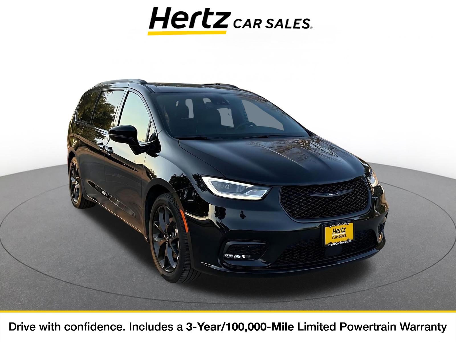 Used 2025 Chrysler Pacifica Limited FWD image 1