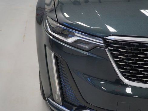 Certified 2022 Cadillac XT6 Premium Luxury w/ Technology Package image 2