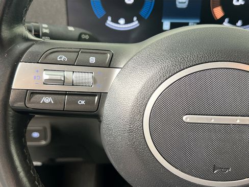 Used 2025 Hyundai Kona SEL AWD/4WD image 18