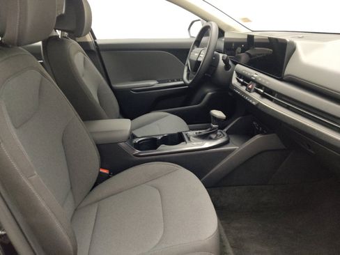 Used 2025 Kia K4 FWD image 21