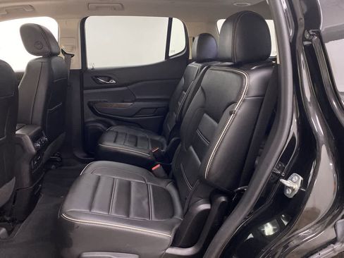 Used 2022 GMC Acadia Denali w/ Denali Ultimate Package AWD/4WD image 16