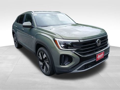 New 2026 Volkswagen Atlas Cross Sport SE image 7