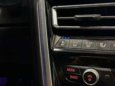 Used 2019 BMW M850i xDrive Coupe AWD/4WD image 37