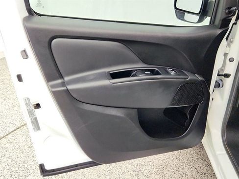 Used 2022 RAM ProMaster City Tradesman FWD image 10