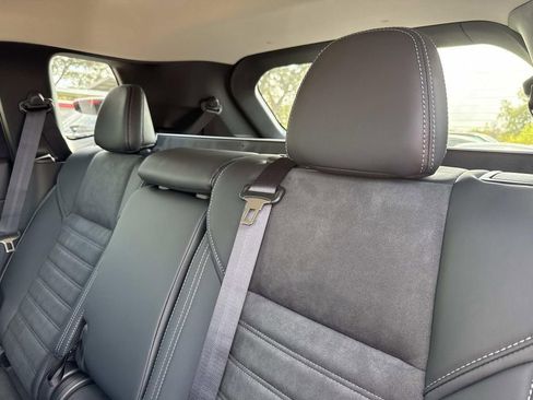 New 2026 Mitsubishi Outlander SE FWD image 13