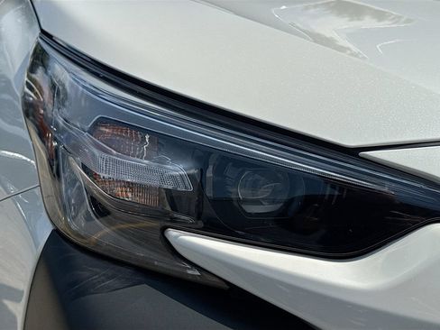 Certified 2025 Subaru Outback Limited AWD/4WD image 42