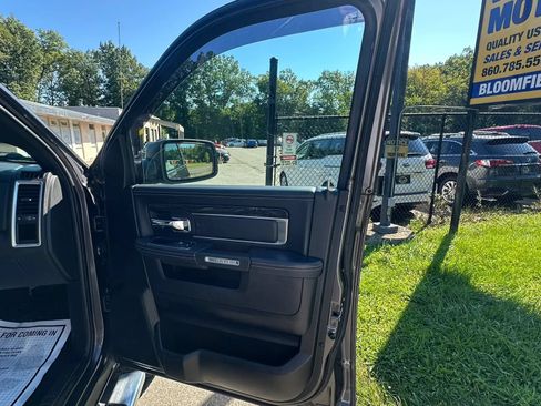 Used 2017 RAM 1500 Limited AWD/4WD image 38