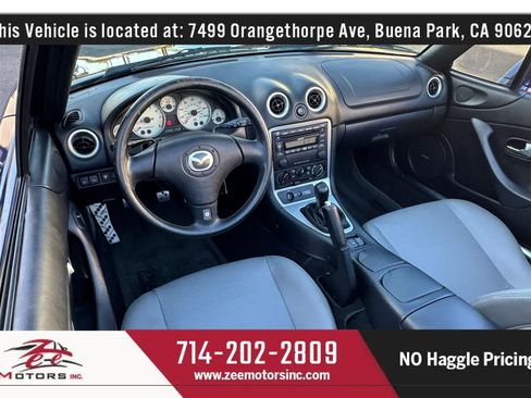 Used 2003 MAZDA MX-5 Miata LS RWD image 18