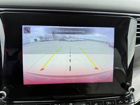 Used 2023 Jeep Wagoneer L Series II image 29