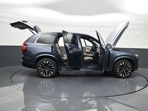New 2026 Volvo XC90 B6 Plus w/ Protection Package Premier AWD/4WD image 30