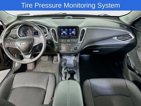 Used 2023 Chevrolet Malibu LT FWD image 18