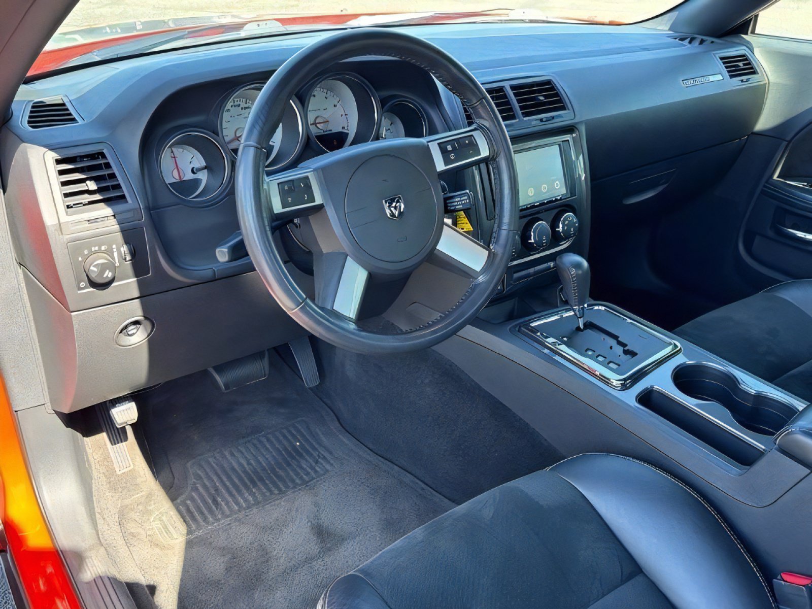 Used 2008 Dodge Challenger SRT8 RWD image 20
