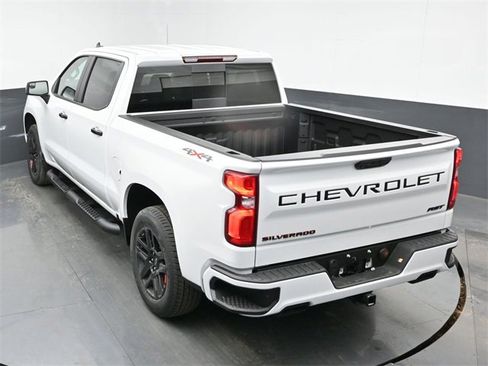 Used 2025 Chevrolet Silverado 1500 RST w/ Redline Edition image 32