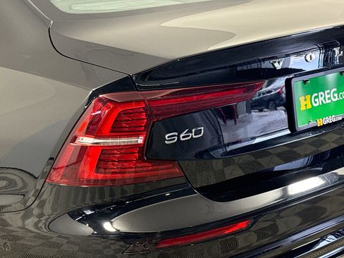 Used 2023 Volvo S60 T8 Plus image 36