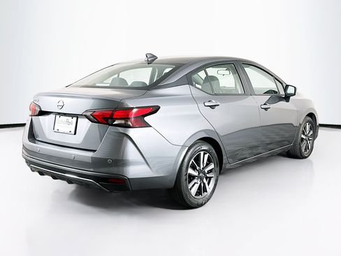 Used 2025 Nissan Versa SV FWD image 9