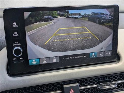Used 2025 Honda HR-V EX-L image 12