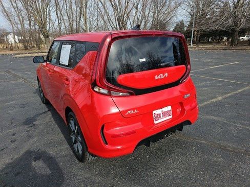 Used 2022 Kia Soul Turbo image 3