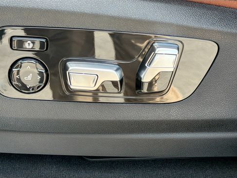 New 2026 BMW X5 xDrive40i w/ Executive Package AWD/4WD image 25