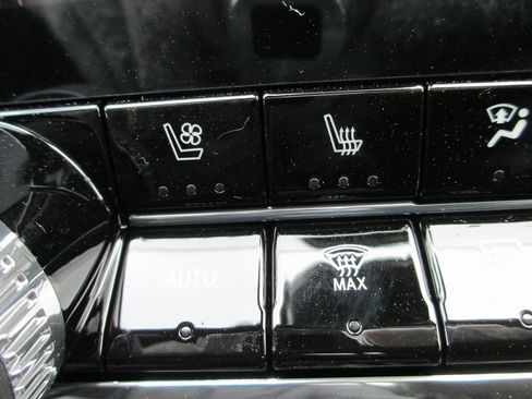 New 2026 GMC Canyon Denali image 20