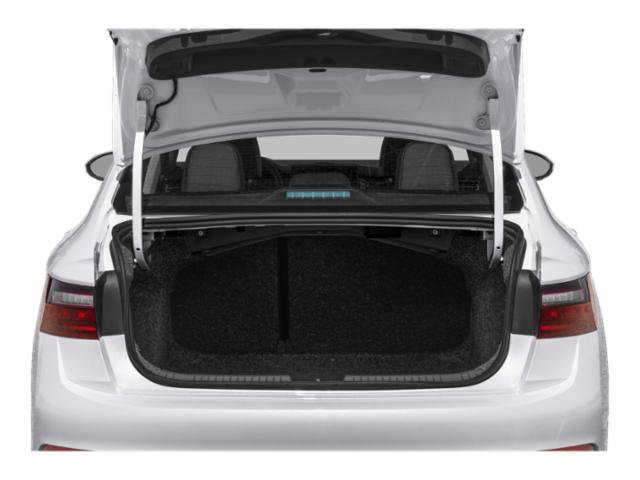 Used 2025 Volkswagen Jetta SE FWD image 11