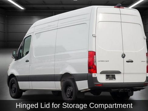 Used 2025 Mercedes-Benz Sprinter 2500 image 12