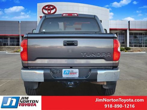 Used 2019 Toyota Tundra SR5 image 7