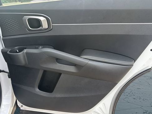Certified 2026 Kia Sorento LX FWD image 11