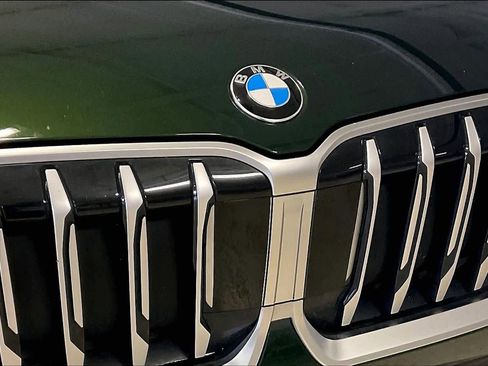 Certified 2025 BMW X1 xDrive28i w/ Convenience Package image 31