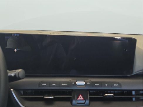 Used 2025 Kia K4 FWD image 14