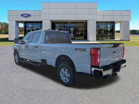 New 2026 Ford F250 XLT w/ FX4 Off-Road Package AWD/4WD image 6