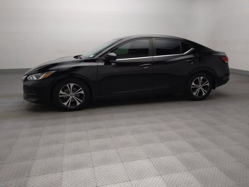 Used 2021 Nissan Sentra SV image 2