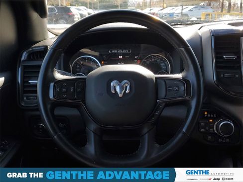 Used 2022 RAM 1500 Big Horn w/ Built-to-serve Edition image 29