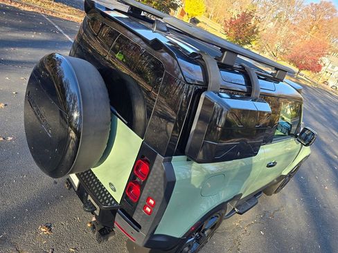 Used 2023 Land Rover Defender 110 75th Limited Edition image 83