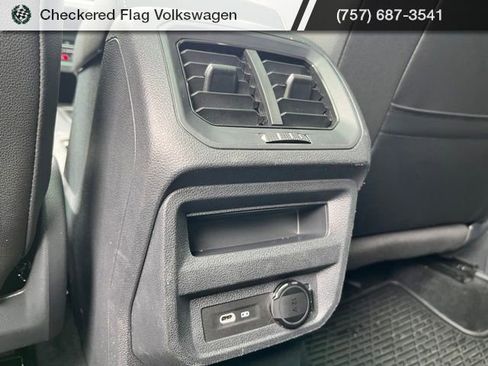 Used 2023 Volkswagen Tiguan SE FWD image 26