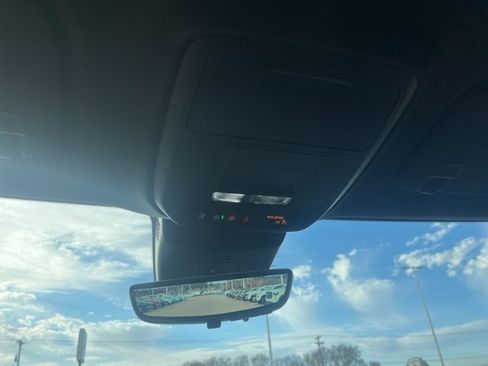 New 2026 Buick Enclave Preferred w/ Power Package image 32