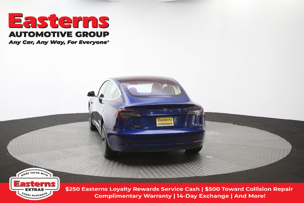 Used 2018 Tesla Model 3 Long Range RWD image 31