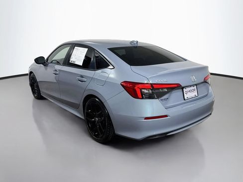 Used 2022 Honda Civic Sport image 5