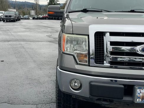 Used 2010 Ford F150 XLT image 8