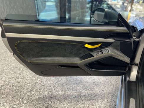 Used 2021 Porsche 718 Cayman GT4 image 19