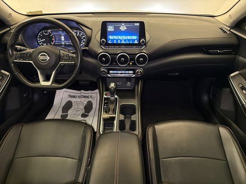 Used 2023 Nissan Sentra SR w/ SR Premium Package FWD image 12