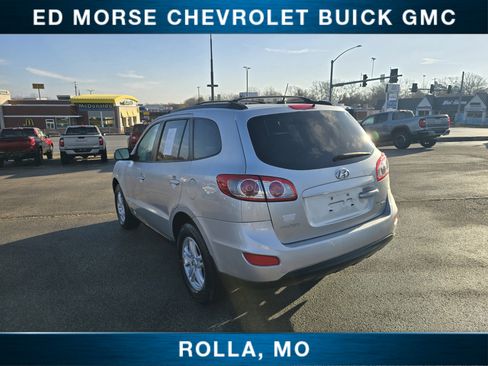 Used 2011 Hyundai Santa Fe GLS image 4