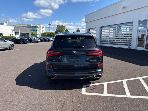 Used 2022 BMW X5 M50i w/ Executive Package AWD/4WD image 4