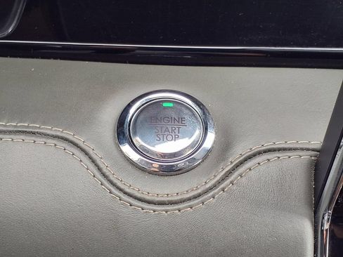 Used 2024 Lincoln Navigator L Black Label AWD/4WD image 26