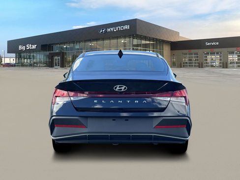 New 2026 Hyundai Elantra Sport image 6