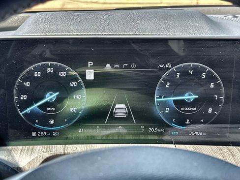 Used 2024 Kia Telluride SX Prestige AWD/4WD image 24