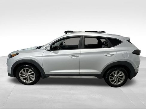 Used 2017 Hyundai Tucson SE Plus AWD/4WD image 7