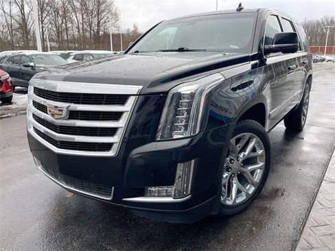 Used 2016 Cadillac Escalade Premium image 1