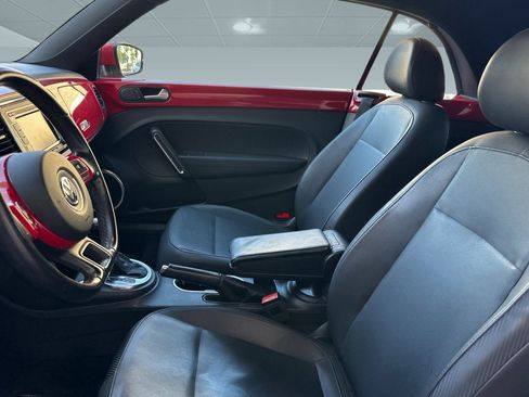 Used 2013 Volkswagen Beetle 2.5 image 20
