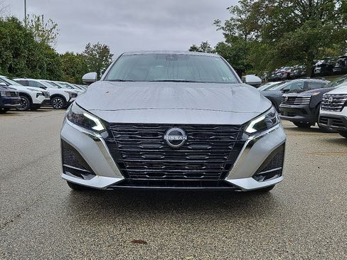 New 2025 Nissan Altima 2.5 SL image 2