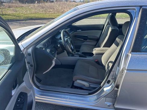 Used 2012 Honda Accord LX image 22